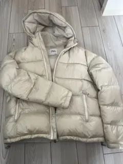 ZARA フード付きベージュダウンジャケット
