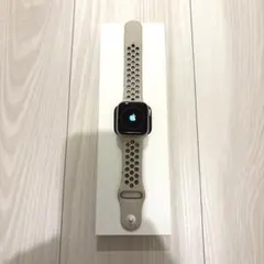Apple Watch SE (GPS + Cellularモ‍デ‍ル) 40mm
