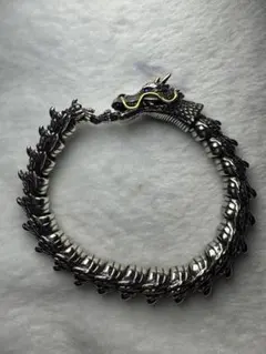 龍ブレスレット