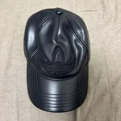 adidas originals キャップのサムネイル