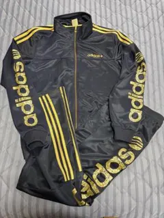 adidas ジャージ上下セット