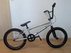 新品パーツ多数！Mongoose BMX マングース　20インチ 分解整備済みのサムネイル