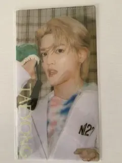 NCT127 loveholic マスクケース　テヨン