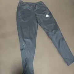 美品！adidas正規店購入ジャージM、女性ピッタリ目黒used