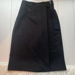 ブラック タイトスカート ベルト付き ひざ丈　GU ジーユー