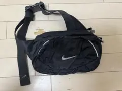 Nike ボディバッグ ブラック