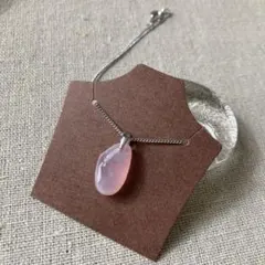 桜貝のネックレスf