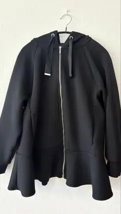 FOXEYフォクシーニューヨーク　パーカー　ジャスミン　40　ミッドナイトブルー FOXEYフォクシーニューヨーク パーカー ジャスミン 40 ミッドナイト