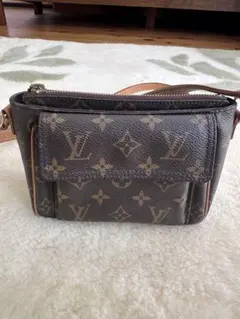 LOUIS VUITTON ショルダーバッグ ヴィバシテPM M51165のサムネイル