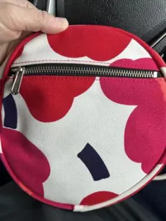 Item thumbnail for item 5f001c19-80be-442e-8d98-cbc04139819b