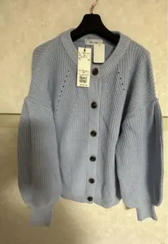 新品　タグ付き　トップス　ニット　M