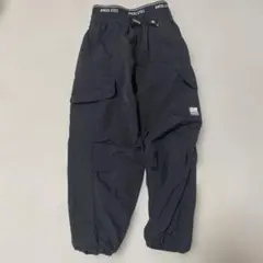 黒 カーゴパンツ　サイズ120