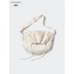 ドローストリングバッグ