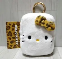 【新品未使用】ハローキティ　ヒョウ柄　カラビナ付きミニポーチ　サンリオ