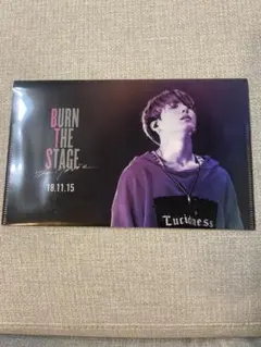 アクリルフォトチケット 在庫処分セール　BTS BTS メルカリ - 白 1枚 特典フォトチケット 展示会 韓国 ジョングク アイドル