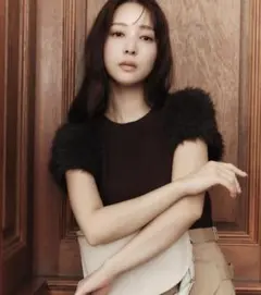 【新品タグ付】アプワイザーリッシェ　ファースリーブニット