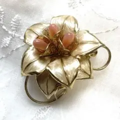 ヴィンテージブローチ 七宝焼 花 フラワー アンティークゴールド 珊瑚 天然石①