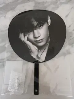 BTS ARIRANG Image Picket うちわ V テテ - メルカリ