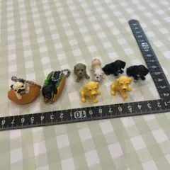 ミニチュア犬フィギュアセット