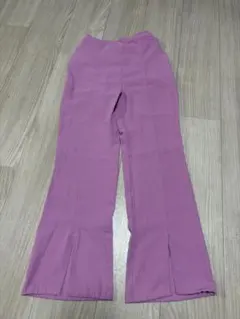 ピンク フレアパンツ スリット入り 150