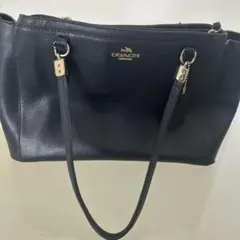 COACH ブラックショルダーバッグ