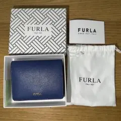 2つ折り財布(FURLA)