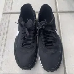 ナイキ ブラック スニーカー
