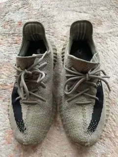Yeezy Boost 350 グレー/ブラック