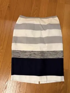 MaxMara タイトスカート ボーダー柄 イタリア製のサムネイル