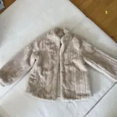 ベージュ ショート　ファーコート レディース　もこもこ