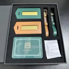 ホテルミラコスタ スイートルーム特典 キーケースセット 非売品 - メルカリ