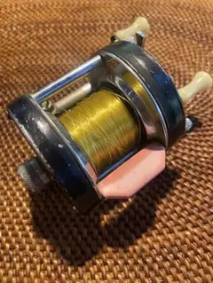 ABU Ambassadeur 5000 High Speed ベイトリールのサムネイル