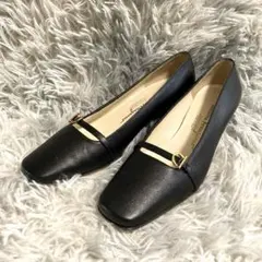 ★美品★サルヴァトーレフェラガモ パンプス スクエア ストラップ 6D