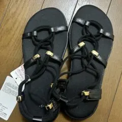 【新品】黒 Sサイズ コンフォートサンダル(22～22，5)