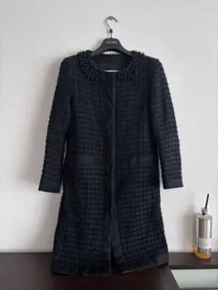 エムプルミエ M-premierBLACK パール装飾 ノーカラーコート 34 - メルカリ