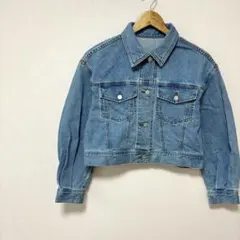 【ジーユー】綿100%ショート丈デニムジャケット　S　ライトブルー系　ジージャン