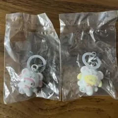 【大人気ガチャ】サンリオ　めじるしアクセサリー　ふわふわスノー　2個セット