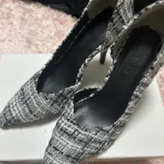 RESEXXY ピンヒールパンプスのサムネイル