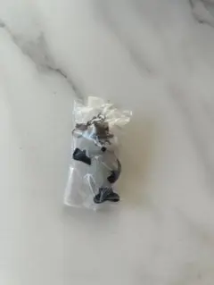 ゾンゾン　カプセルトイ　めじるしチャーム