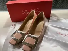 【Roger Vivier】『34.0』ロジェヴィヴィエ　パンプスのサムネイル