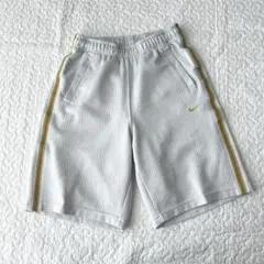 ナイキ DRYFIT ハーフパンツ グレー 金ライン M トレーニング