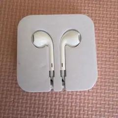 iPhoneホワイト 有線イヤホン 3.5mmジャック