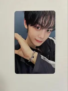 zb1 ゼベワン iconik ソロジャケ ソロ盤 封入 トレカ ギュビン ①