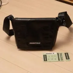 Item thumbnail for item 10046084-bcc5-4beb-8446-d0149bcff64f