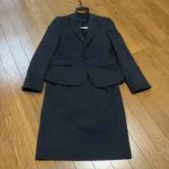 青山　ネイビー ストライプ スカートスーツ