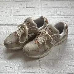newbalance ニューバランス　m2002rsc 23.5cm ベージュ