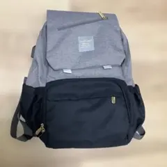 FAMICARE バックパック型マザーズバッグ グレー/ブラック