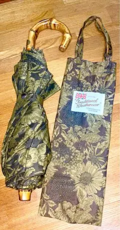 新品】トラディショナル ウェザーウェア リバティ 折りたたみ傘 - メルカリ