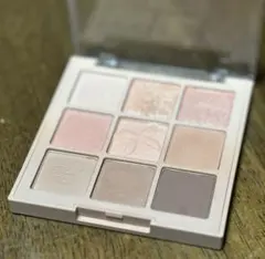 Dasique デイジーク　#24 MutedNuts ミューテッドナッツ