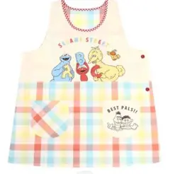 【新品・未開封】保育士エプロン　セサミストリート エプロン　